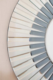 Mirroroutlet All Glass Stylised Round Wall Mirror 80 X 80Cm - thumbnail 4