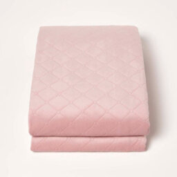 Homescapes Diamond Quilted Pink Velvet Throw - thumbnail 2