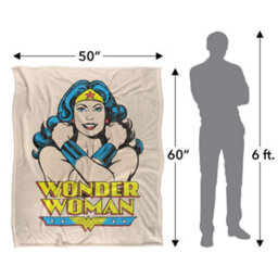 DC comics Wonder Woman Pose Blanket Multicoloured (58In X 36In) - thumbnail 5