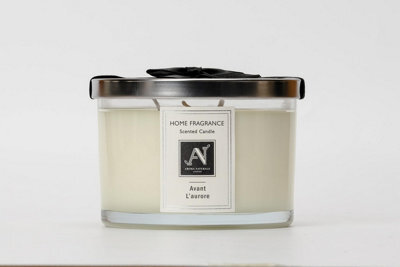 Aroma Naturals Minimalist Luxe Petitgrain, Cardamom, Lemon  Scented Candle - image 1