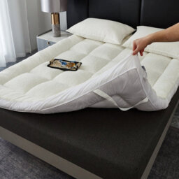 Groundlevel 10Cm All Seasons Mattress Topper - Small Double - thumbnail 5