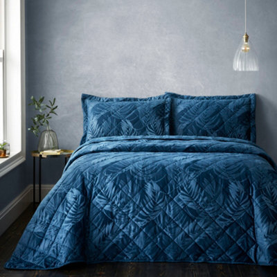 Portfolio Home Woburn Bedspread For Bed Throwoverteal 254X254Cm - image 1