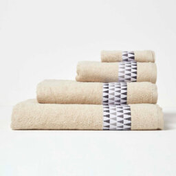 Homescapes Geometric 100% Cotton Hand Towel, Beige - thumbnail 2