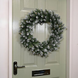 Samuel Alexander 60Cm Snow Tipped Christmas Wreath With 50 Warm White Leds And 160 Bullet Tips - thumbnail 6
