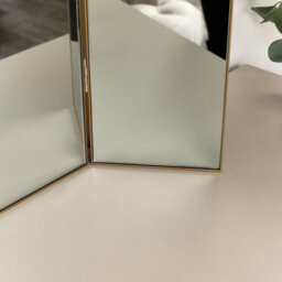 Melody Maison Large Gold Dressing Table Triple Mirror - 70Cm X 60Cm - thumbnail 4