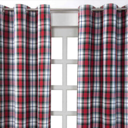 Homescapes Macduff Tartan Check Ready Made Eyelet Curtain Pair, 117 X 137 Cm Drop - thumbnail 2