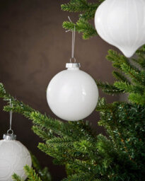WeRChristmas White Glass Christmas Baubles, 6 Pack, 10 Cm - thumbnail 2