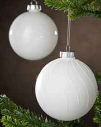 WeRChristmas White Glass Christmas Baubles, 6 Pack, 10 Cm - thumbnail 4