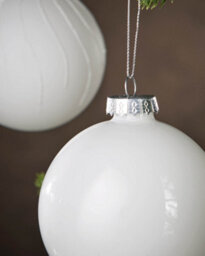 WeRChristmas White Glass Christmas Baubles, 6 Pack, 10 Cm - thumbnail 5