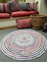 Second Nature Online Carnival Round Bedroom Rug Ethical Source With Recycled Fabric / 150 Cm Diameter - thumbnail 8