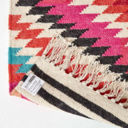 Homescapes Manila Handwoven Pink, Orange And White Multi Coloured Diamond Patterned Kilim Wool Rug, 90 X 150 Cm - thumbnail 5