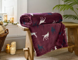 Deyongs Hounds Printed Soft 140X180Cm Burgundy Throw Plush Decorative Blanket - thumbnail 1