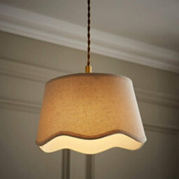 Valuelights Mabel Small Natural Scallop Edge Linen Lamp Shade And Bulb (D)25Cm