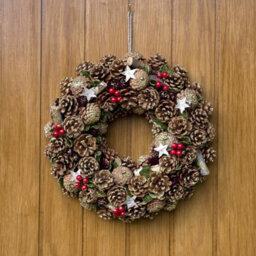 GreenBrokers Premium Quality Christmas Hanging Wreath 38Cm- Festive Pine Cone Display With Gold Frosting - thumbnail 2