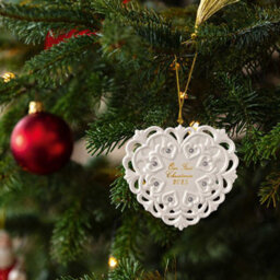 Villeroy & Boch Christmas Classics Heart Ornament 2025 - thumbnail 4