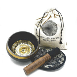 Hand Beaten & Engraved Singing Bowl Gift Set 14Cm Round Medallions Gol - thumbnail 1
