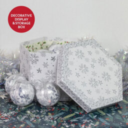 The Christmas Workshop 70899 Set Of 14 Silver & White Snowflake Christmas Baubles  - thumbnail 4
