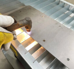 Megamaxx Uk™ Plasma Cutting Table & Workbench - Flat-Pack Work Table - 83Cm X 45Cm X 90Cm High - Wheels Included - thumbnail 6