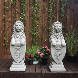 Pair Of Large Garden Gateway Lion Statues With Shields - thumbnail 4