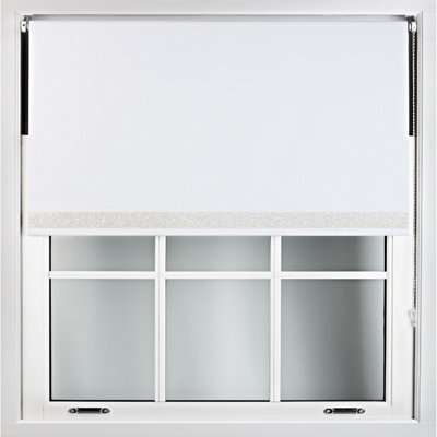 Furnished White Blackout Roller Blind With White Glitter Edge - Trimmable (W)225Cm X (L)210Cm - image 1