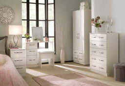 Heddon 6 Drawer Wide Chest In White Matt (Ready Assembled) - thumbnail 6