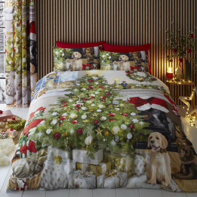 Fusion Christmas Tree Festive Scene Print Duvet Cover Set - image 1