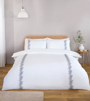 Rapport Home Ellie Floral Polycotton Duvet Cover Set With Pillowcase Super King - image 1
