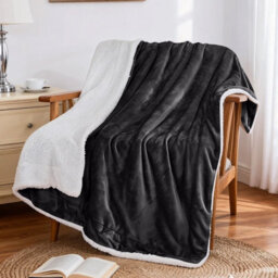 Aspire Homeware Black Sherpa Fleece Sofa Throw Blanket, Single (L)150Cm X (W)130Cm - thumbnail 2