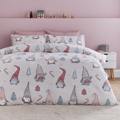 Catherine Lansfield Christmas Festive Gnomes Cosy Fleece Duvet Cover Set With Pillowcases Pink - image 1