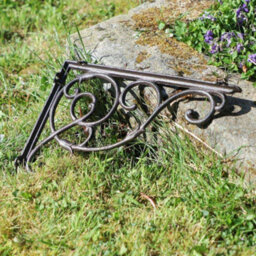 Dibor Giant Cast Iron Ornate Outdoor Garden Bird Feeder Hanging Wall Bracket - thumbnail 2