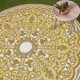 Homescapes Luxury Round Outdoor Rug Waterproof Reversible For Garden Patio, 180 Cm, Seamless, Yellow, 100% Recycled, Rae - thumbnail 2