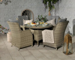 Royalcraft Wentworth 4 Seater Round Highback Comfort Dining Set