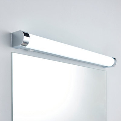 Bubly Bathrooms Moda Led Bathroom Wall Light, Integrated 15W Daylight White Led, Chrome & Ribbed White Finish, Ip44 Rated - image 1