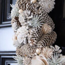 Dibor 50Cm Giant Morning Frost Xmas Festive Decor Front Door Wreath Christmas Wreath - thumbnail 4