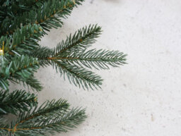 Outdoor Living (NW) Ltd 270Cm Premium Mixed Branch Pre-Lit Green Christmas Garland - With Timer - thumbnail 2