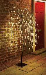 Spot On Dealz 5 Ft Weeping Willow Tree Outdoor Christmas Decorations 240 Led Tree Lights With Metal Flat Base For Xmas Warm White - thumbnail 7
