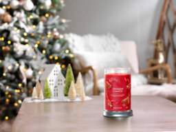 Yankee Candle Sparkling Cinnamon Signature Large Soy Wax Tumbler - thumbnail 2