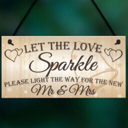 Red Ocean Wedding Hanging Sign Mr Mrs - thumbnail 5