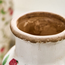 Dibor Vintage Style Strawberry Ceramic Spring Flower Pot Urn Vase - thumbnail 4
