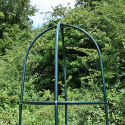 Selections Set Of 4 Green Metal Garden Obelisks - thumbnail 4