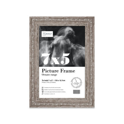 7X5 Walnut Ornate Picture Frame (12.7 X 17.8Cm) Poster, Photo, Artwork, Gallery Wall Or Print - image 1