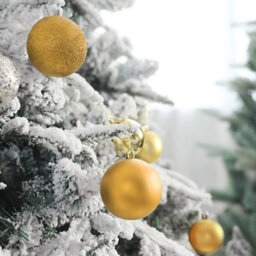 Darphe 36 Shatterproof Gold Pieces Xmas Ball Ornament Christmas Tree Deluxe Bauble Set