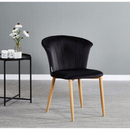 Life Interiors Set Of 4 Black Elsa Velvet Dining Chairs With Wooden Legs, Curved Back & Comfortable Seating - thumbnail 2