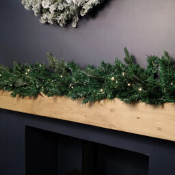 Samuel Alexander 1.8M Plain Pre Lit Christmas Garland With 50 Warm White Led Lights An 164 Tips - thumbnail 5