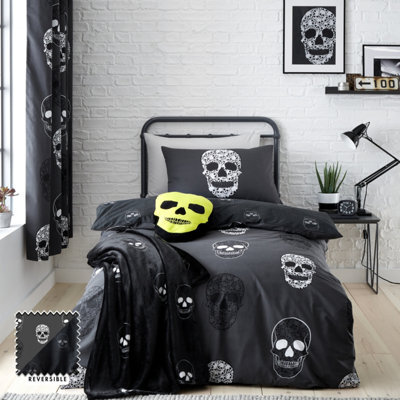 Catherine Lansfield Bedding Skulls Reversible Duvet Cover Set With Pillowcase Grey - image 1