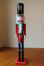 Garden Market Place Large Christmas Nutcracker Figure 70Cms Tall- Traditional Design - thumbnail 3