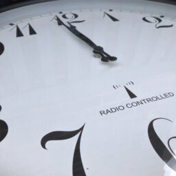 Primrose Large Black Outdoor Garden Wall Clock 57Cm Perfect Time Radio Controlled - thumbnail 3