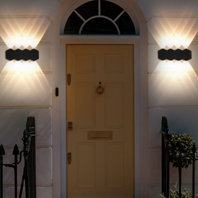 Beliani Aurora Outdoor Wall Led Light Set Of 2 Black Aluminium Glass Hexagonal 21Cm - image 1