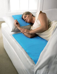 Cooling Gel Pvc Mattress Pad - Provides Constant Comfort & Requires No Refrigeration - Measures 68 X 89Cm - thumbnail 2