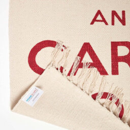 Homescapes Keep  Calm And Carry On Handwoven 100% Cotton Rug In Red & White, 60 X 100 Cm - thumbnail 5